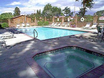 Austin'S Chuckwagon Motel Torrey Bagian luar foto